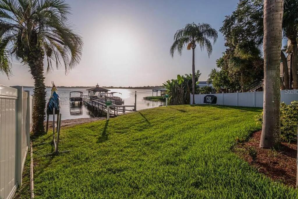 Lakefront Duplex With Pontoon Boat 2 Bedroom Home Mount Dora Exterior foto